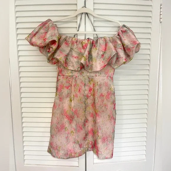 ML Monique Lhuillier Off The Shoulder Short Dress - Picture 4 of 5